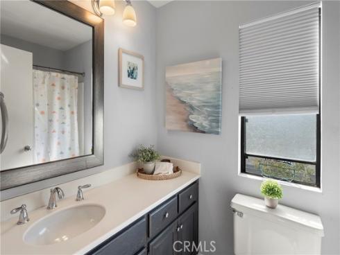 152 N Singingwood  , Orange, CA