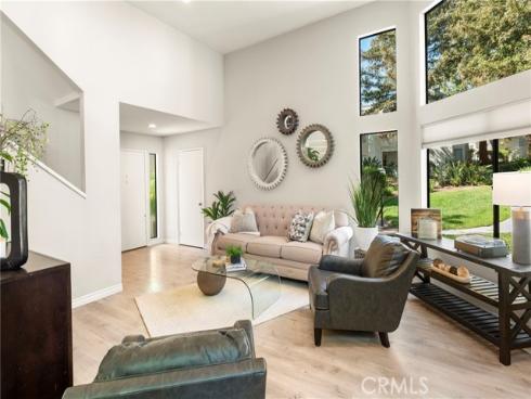 152 N Singingwood  , Orange, CA