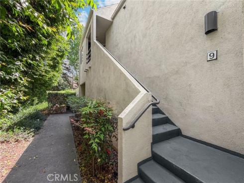 5744 E Creekside  9 , Orange, CA