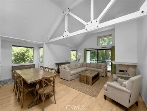 5744 E Creekside  9 , Orange, CA