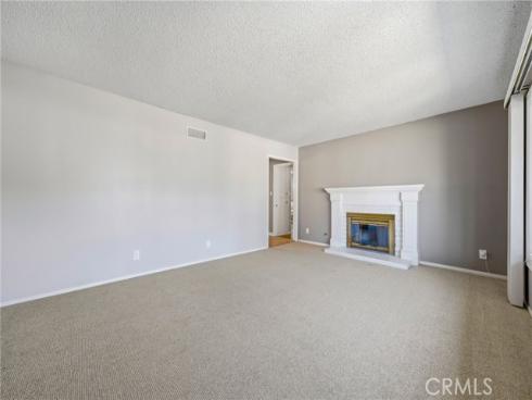 1841 N Lincoln  , Orange, CA