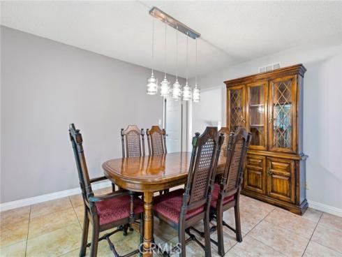 1841 N Lincoln  , Orange, CA