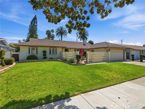 1841 N Lincoln  , Orange, CA