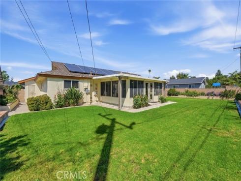 1841 N Lincoln  , Orange, CA