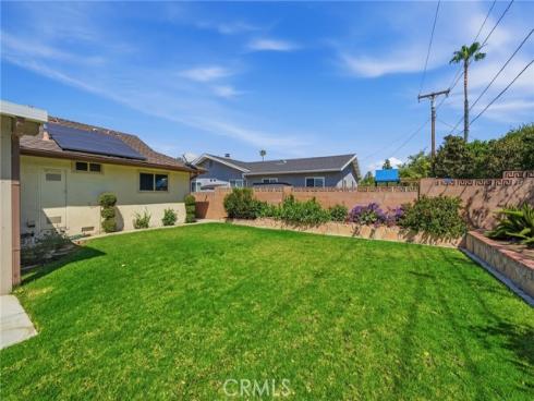 1841 N Lincoln  , Orange, CA