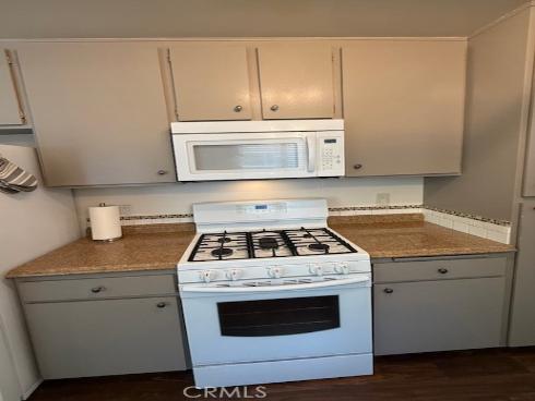 700 E Lake  52  Drive, Orange, CA