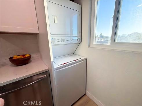 555 S La Veta Park  234 , Orange, CA