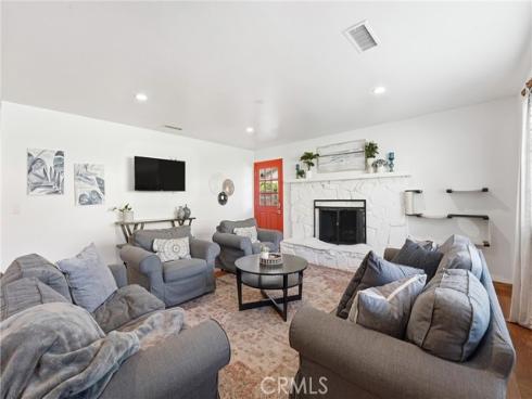 713 E Sycamore  , Orange, CA