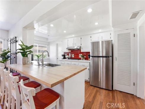 713 E Sycamore  , Orange, CA