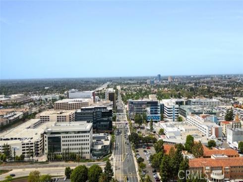 700 W La Veta  , Orange, CA