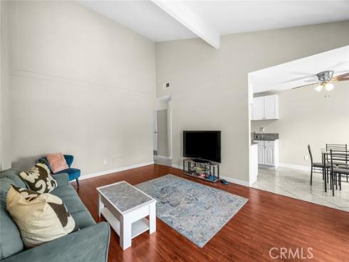 700 W La Veta  , Orange, CA