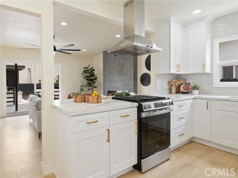 1612 E Palmyra  , Orange, CA