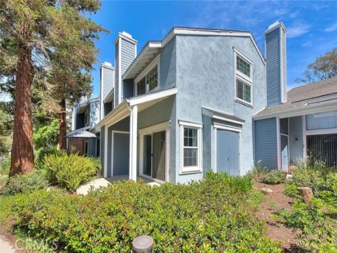 700 E. Lake DriveE 7