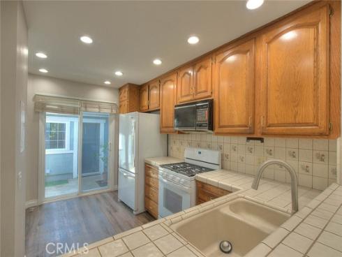 700 E Lake  7  Drive, Orange, CA