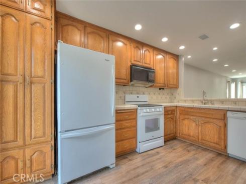 700 E Lake  7  Drive, Orange, CA