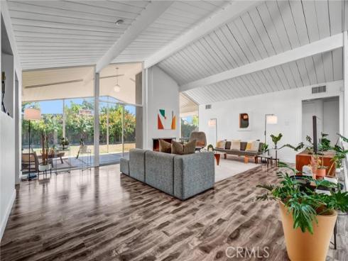 610 E Briardale  , Orange, CA