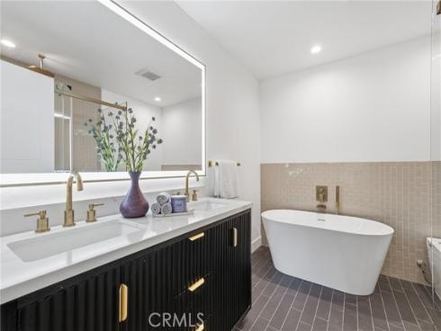 801 S Fairmont   Way, Orange, CA