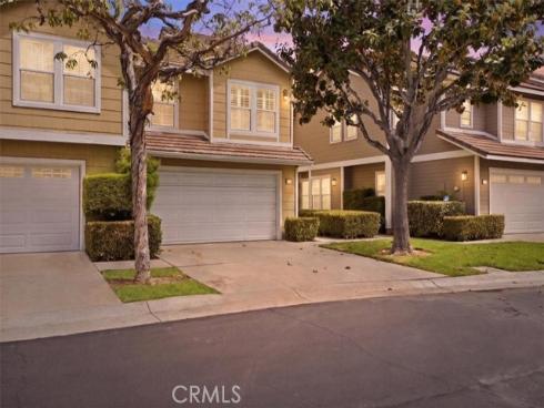 2720 E. Walnut Avenue 81