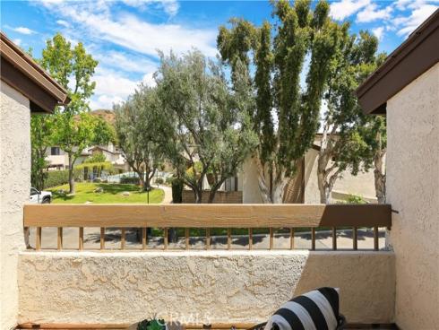 19066 E. Country Hollow