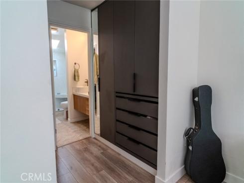 700 E Lake  57 , Orange, CA