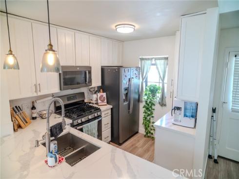 700 E Lake  57 , Orange, CA