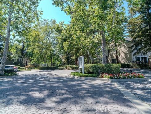 700 E Lake  57 , Orange, CA