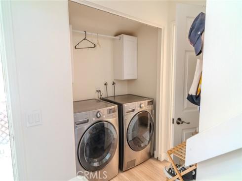 700 E Lake  57 , Orange, CA