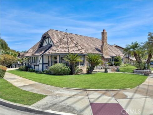 1571 N Santiago   Boulevard, Orange, CA