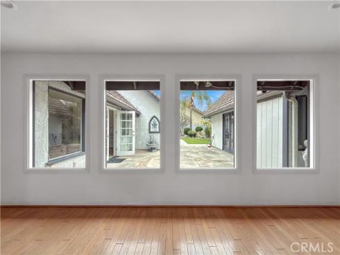 1571 N Santiago   Boulevard, Orange, CA