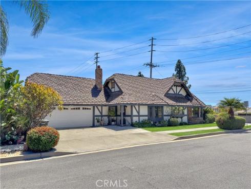 1571 N Santiago   Boulevard, Orange, CA