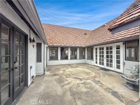 1571 N Santiago   Boulevard, Orange, CA