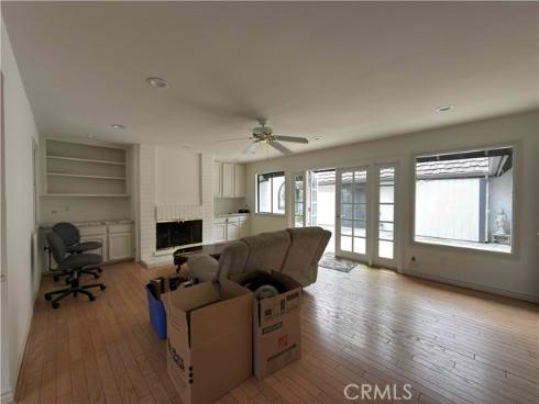 1571 N Santiago   Boulevard, Orange, CA