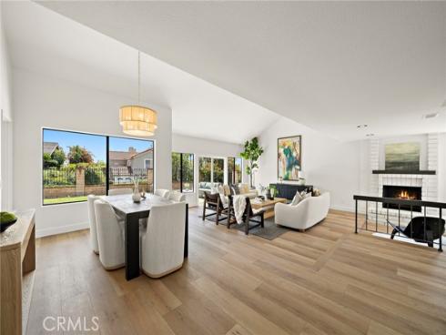 3438 E Meadowridge , Orange, CA