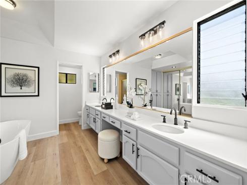 3438 E Meadowridge , Orange, CA