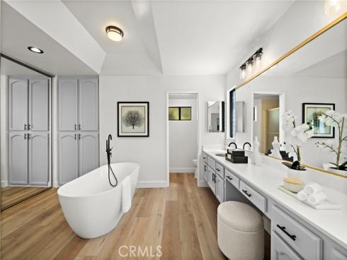 3438 E Meadowridge , Orange, CA