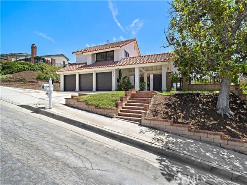 3438 E Meadowridge , Orange, CA