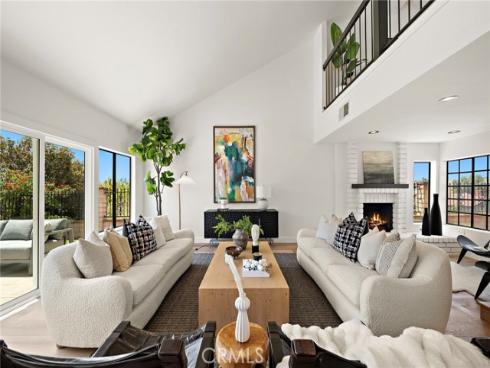 3438 E Meadowridge , Orange, CA