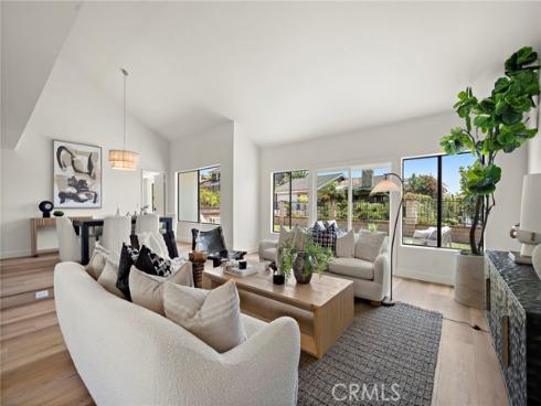 3438 E Meadowridge , Orange, CA