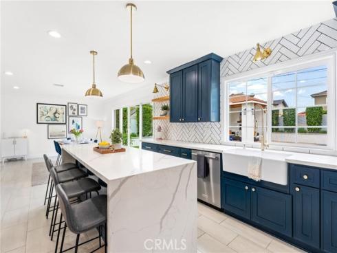 608 E Collins Avenue, Orange, CA