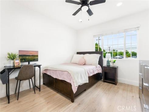 608 E Collins Avenue, Orange, CA