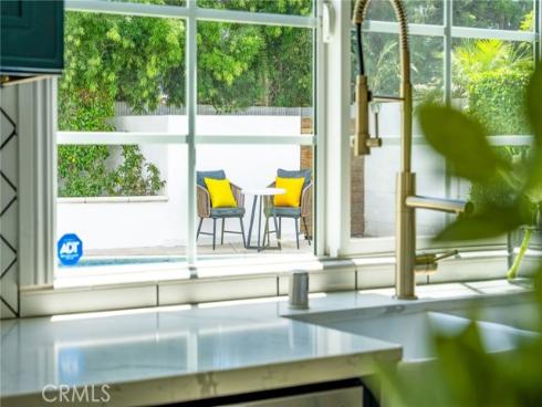 608 E Collins Avenue, Orange, CA