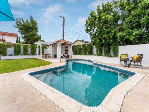 608 E Collins Avenue, Orange, CA