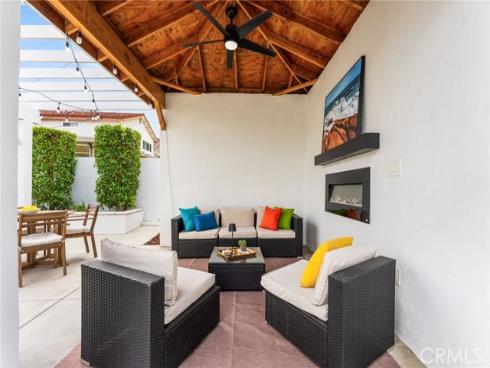 608 E Collins Avenue, Orange, CA