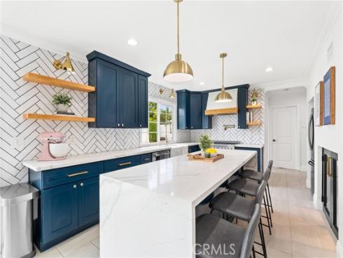 608 E Collins Avenue, Orange, CA