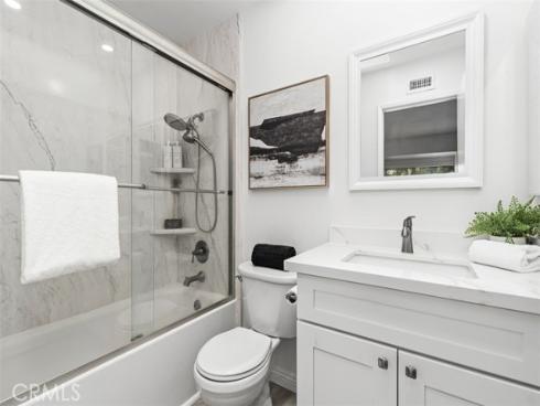 245 N North Singingwood Street 14 , Orange, CA