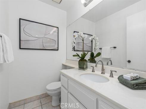 245 N North Singingwood Street 14 , Orange, CA