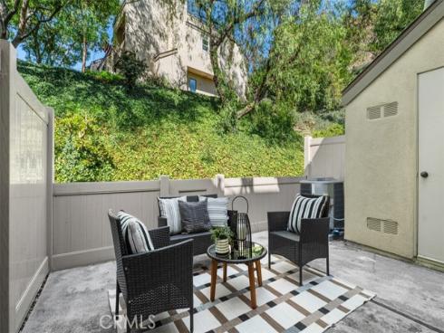245 N North Singingwood Street 14 , Orange, CA