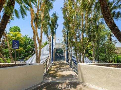 245 N North Singingwood Street 14 , Orange, CA
