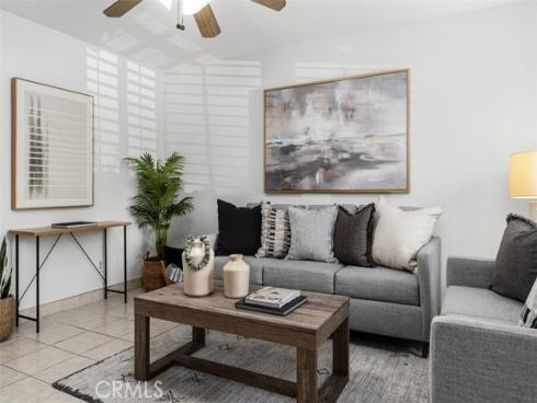 245 N North Singingwood Street 14 , Orange, CA