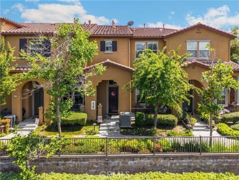 8427 E Kendra Loop, Orange, CA